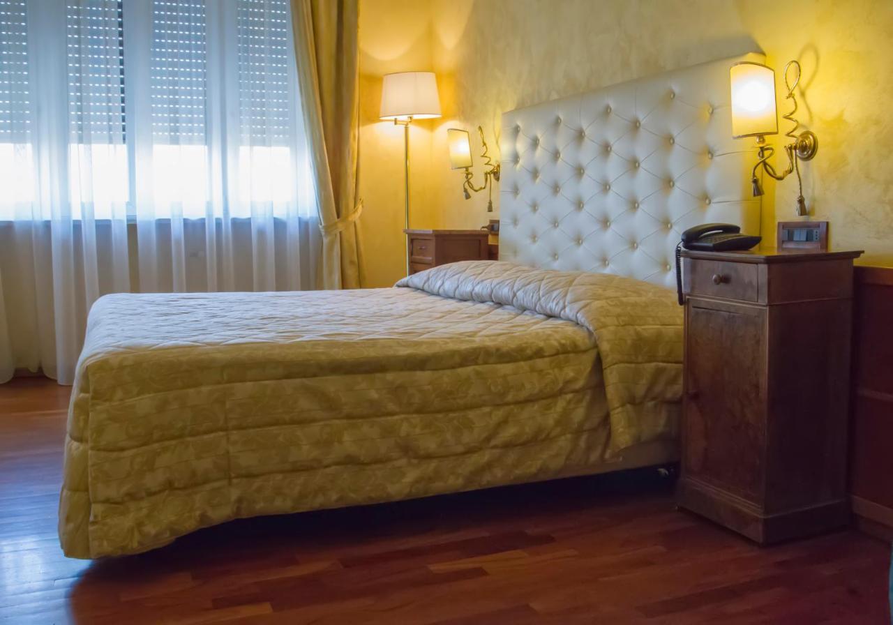 Hotel Continental Turin Luaran gambar