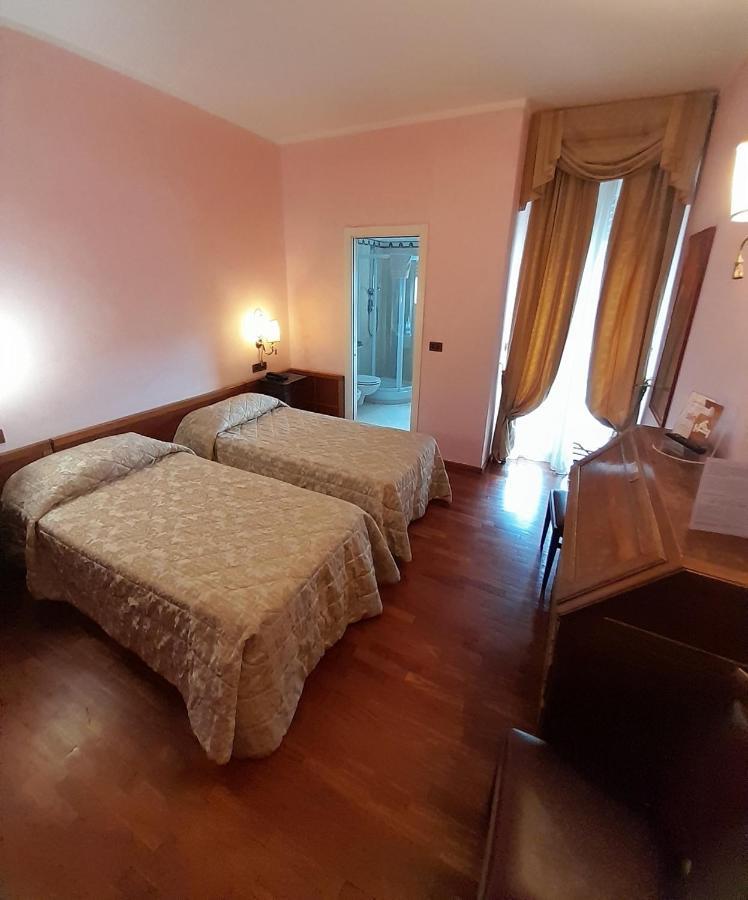 Hotel Continental Turin Luaran gambar
