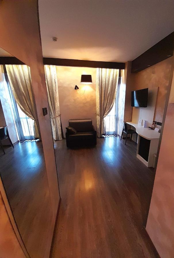 Hotel Continental Turin Luaran gambar