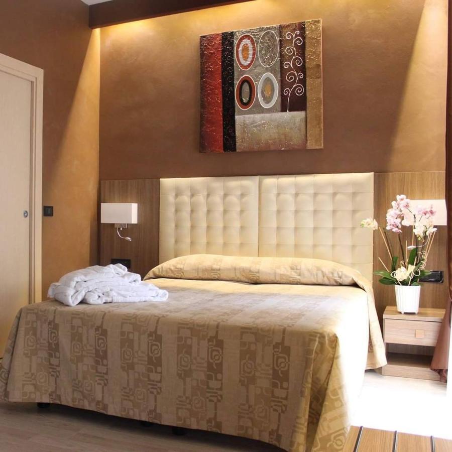 Hotel Continental Turin Luaran gambar