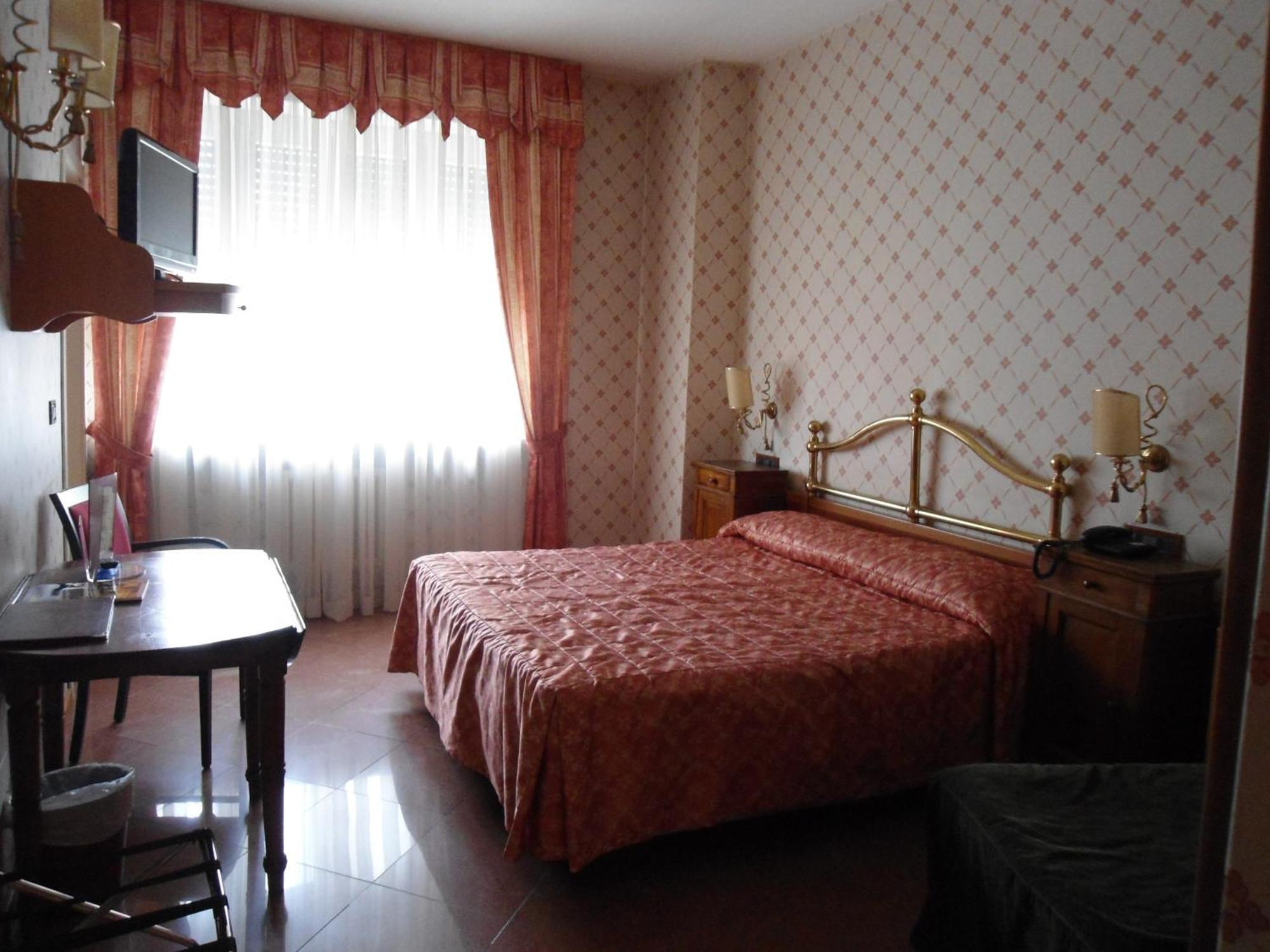 Hotel Continental Turin Luaran gambar