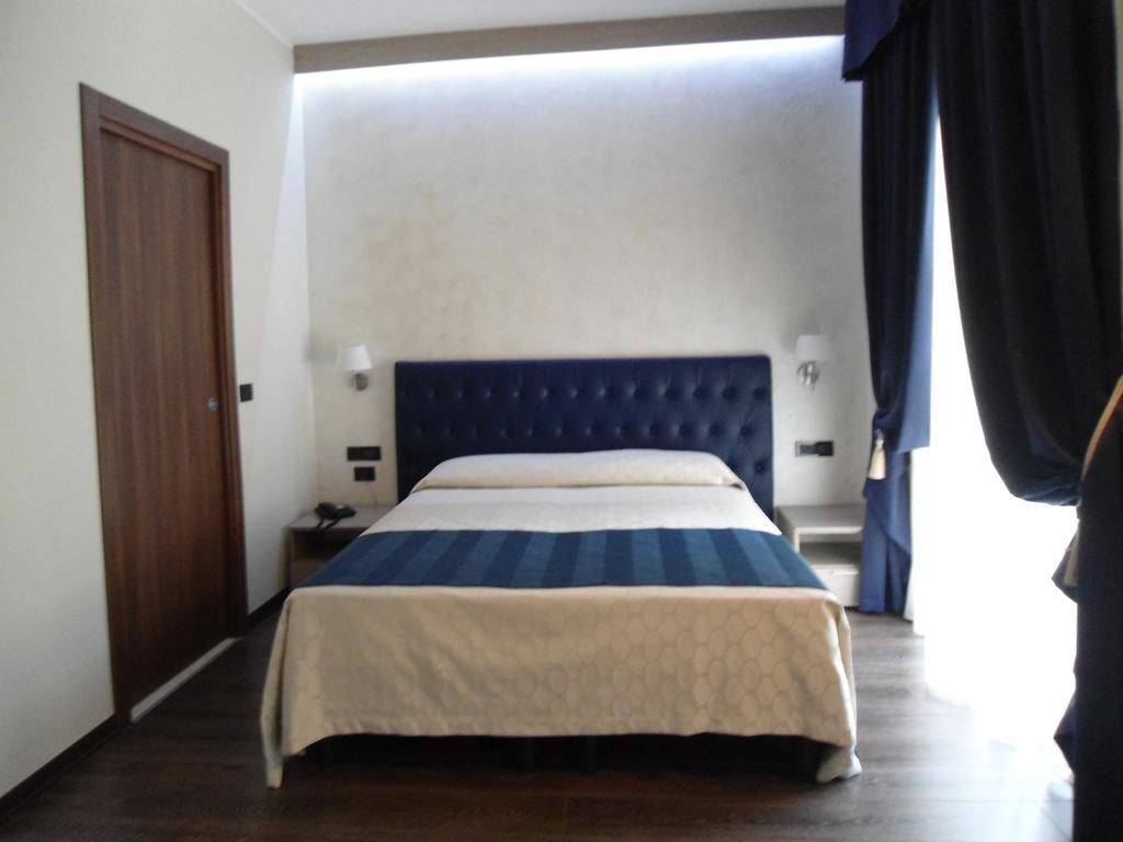 Hotel Continental Turin Luaran gambar